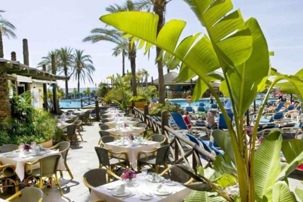 797 Holiday Rentals- Apartamento En Hotel Sunset Frente Al Mar Benalmádena Kültér fotó