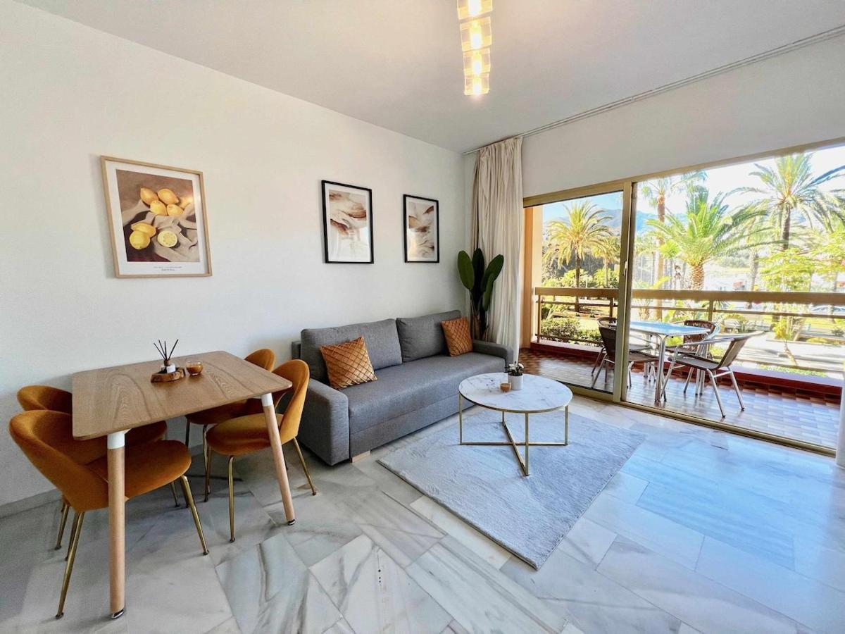 797 Holiday Rentals- Apartamento En Hotel Sunset Frente Al Mar Benalmádena Kültér fotó